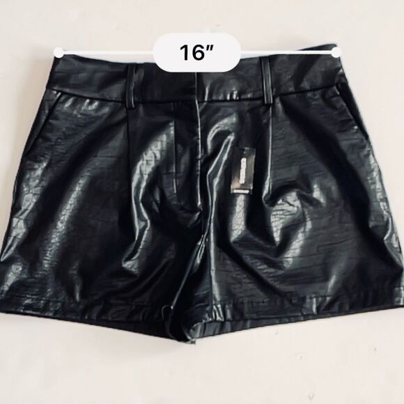 Express Super High Waist Croc-Embossed Faux Leather Shorts Size 12 - Picture 7 of 14